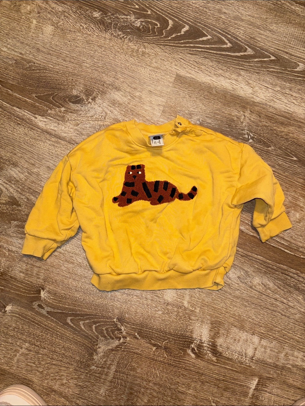 Hanna Andersson Mustard Yellow Sweatshirt with Tiger Applique
